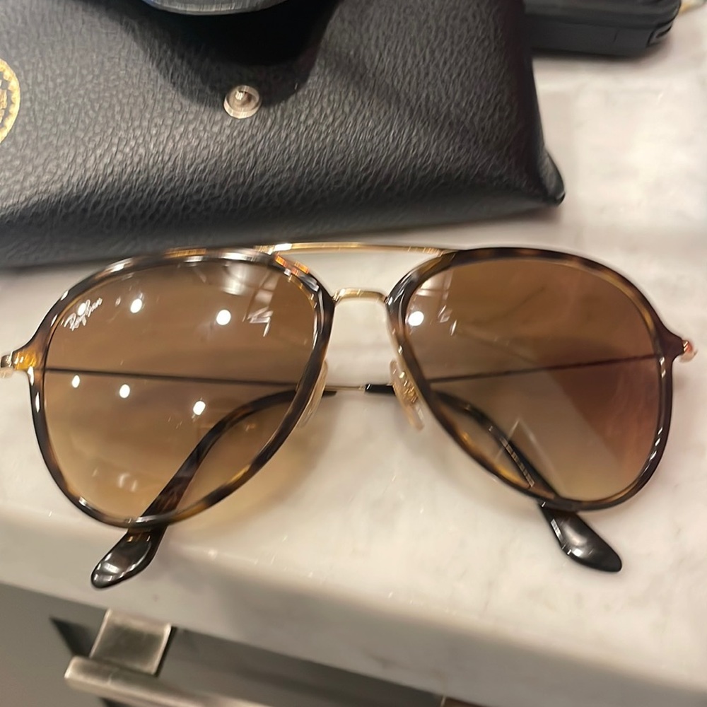 Rayban aviators excellent condition!
